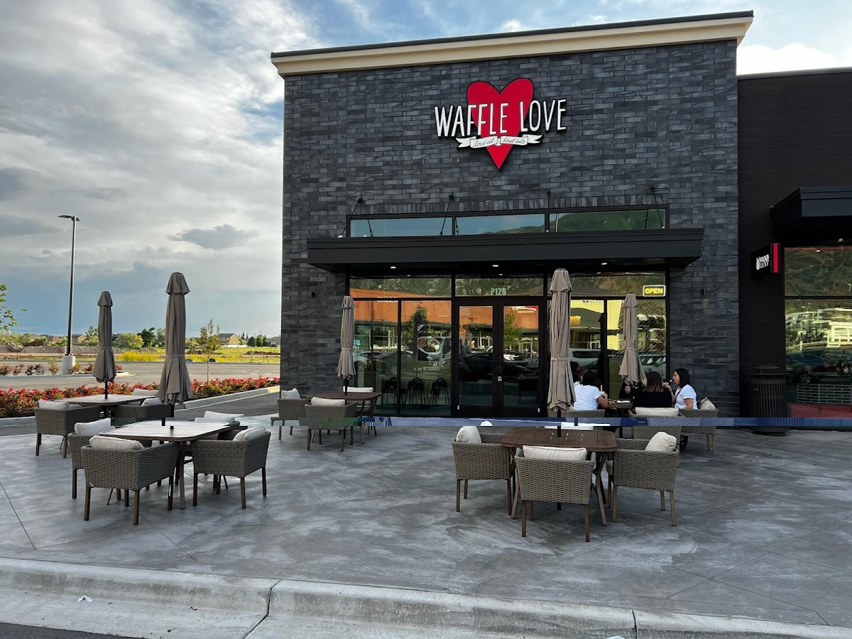 Waffle Love Farmington